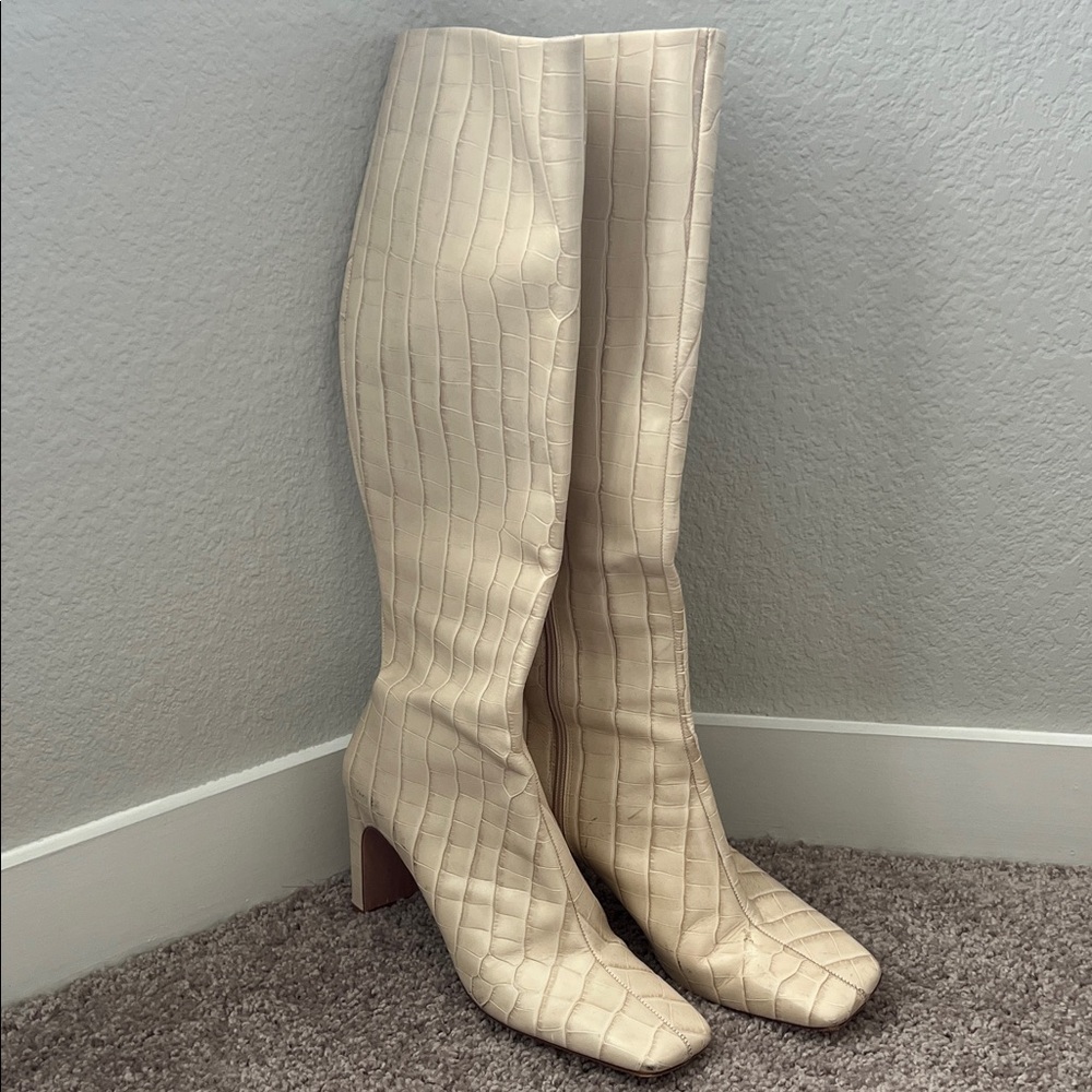 Schutz Leather White Almond Crocodile Print Heeled Boots